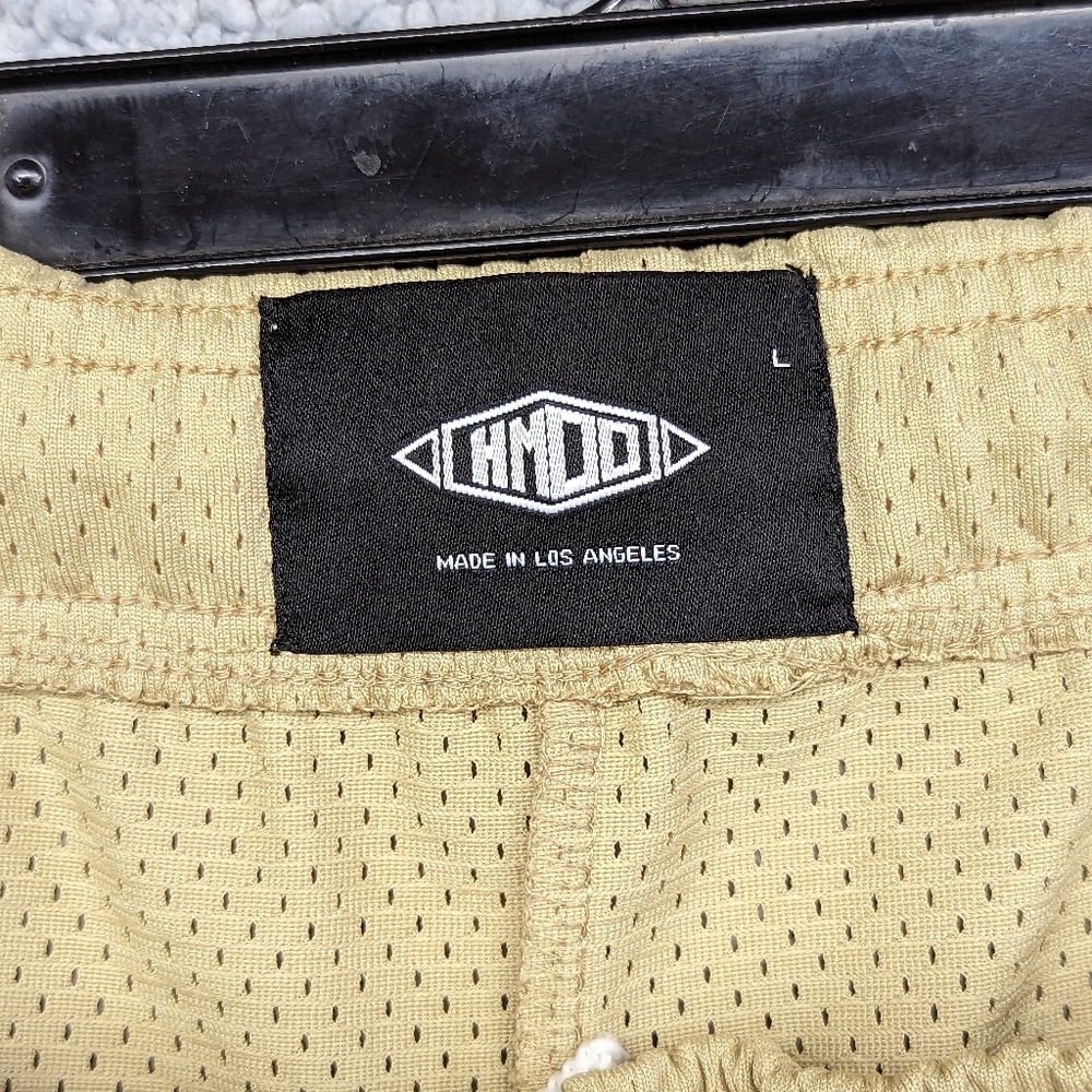 HMDD Shorts Mens Large Happy Memories Don't Die Los Angeles Cali Tan Beige USA - Picture 14 of 14